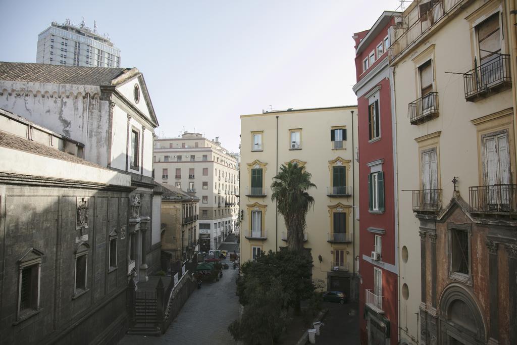 Area Angioina Suites Neapel Exterior foto