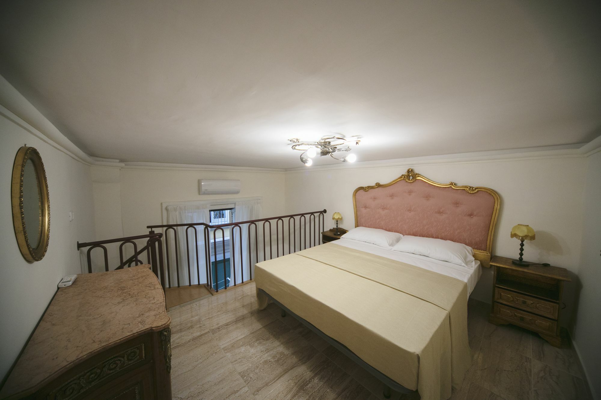 Area Angioina Suites Neapel Exterior foto
